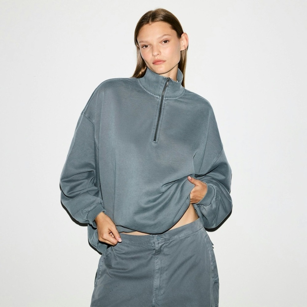 NEW SKIMS Zircon Boyfriend Fleece Sweater